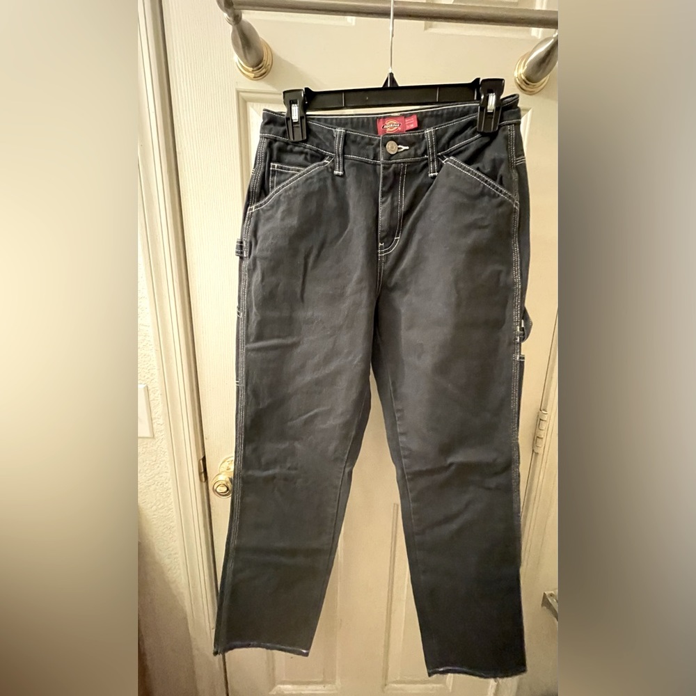 GUC. Dickies Carpenter Pants in Grey. Size 3/26.